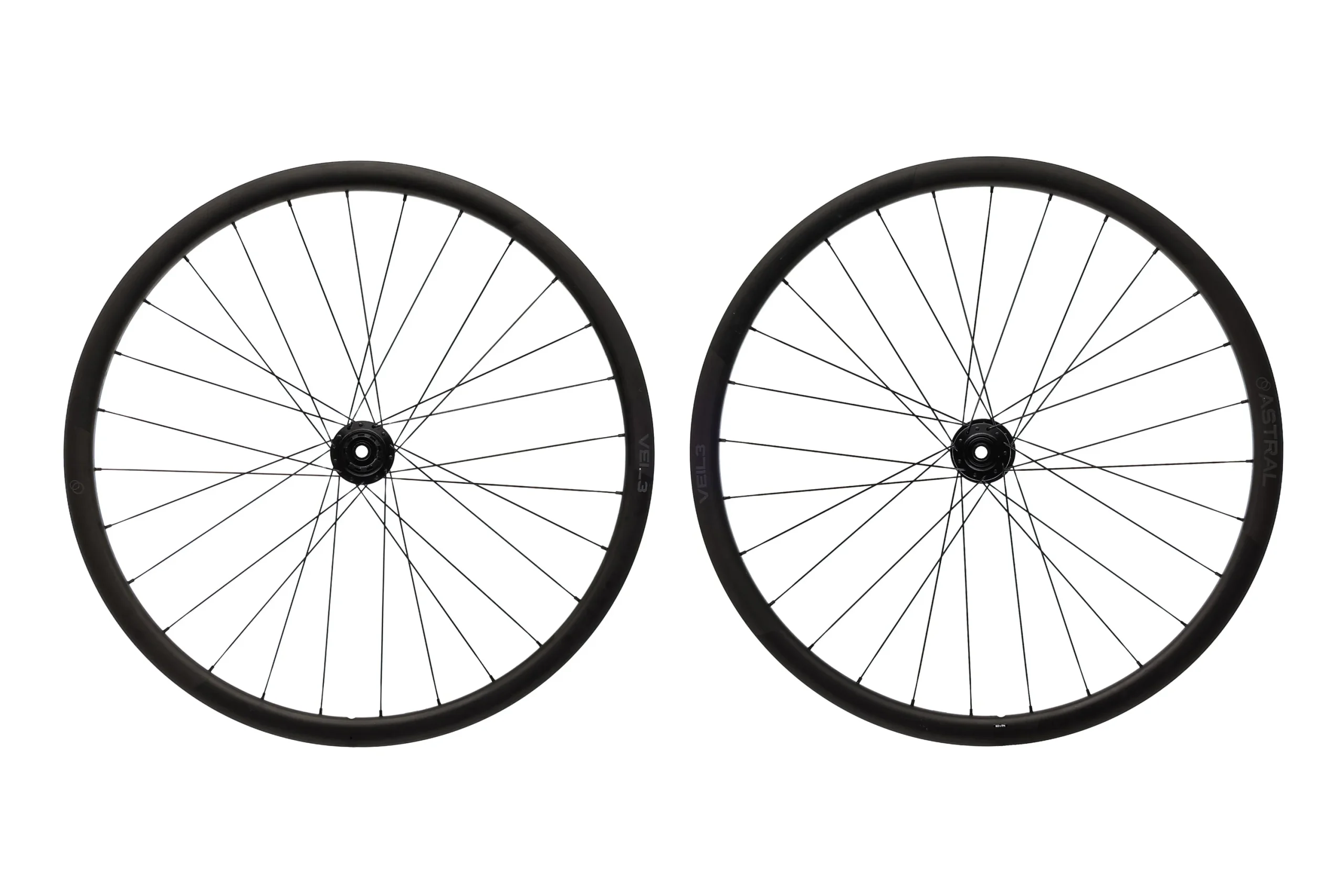 Astral Veil3 w/ SRAM 900 Hubs Carbon Tubeless 700c Wheelset