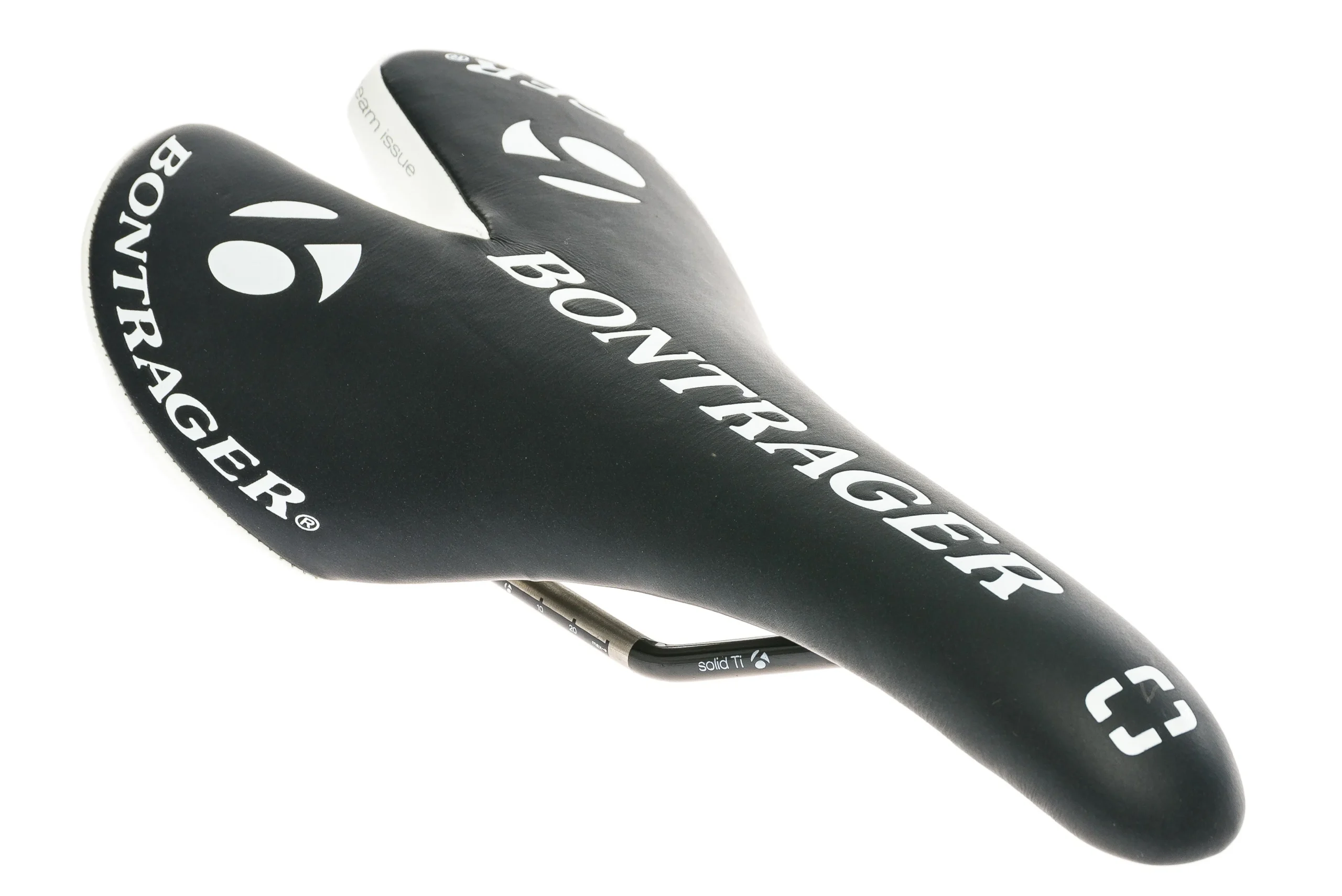 Bontrager Team Issue Saddle 135mm Solid Ti Rails Black/White