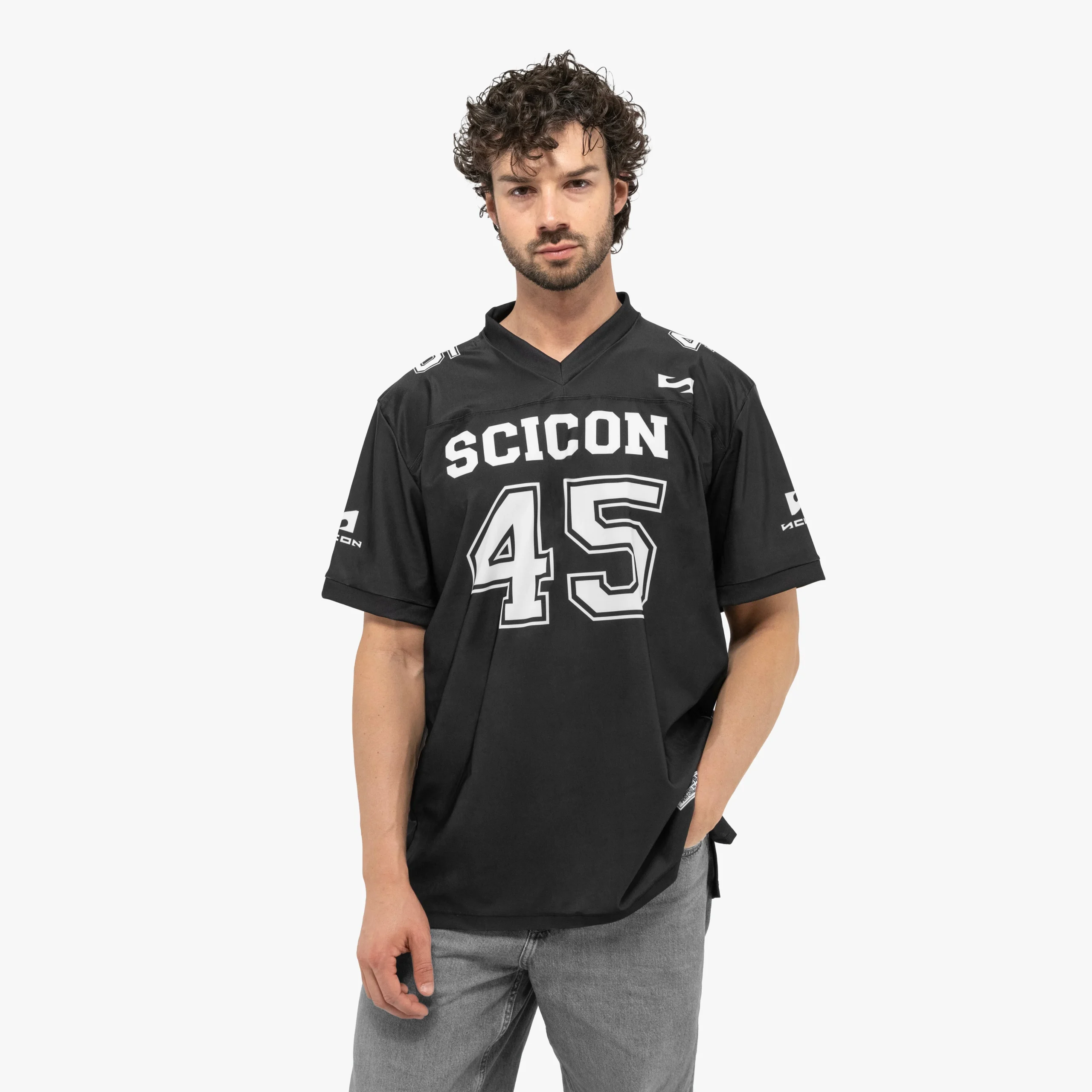 Camiseta estilo universitario