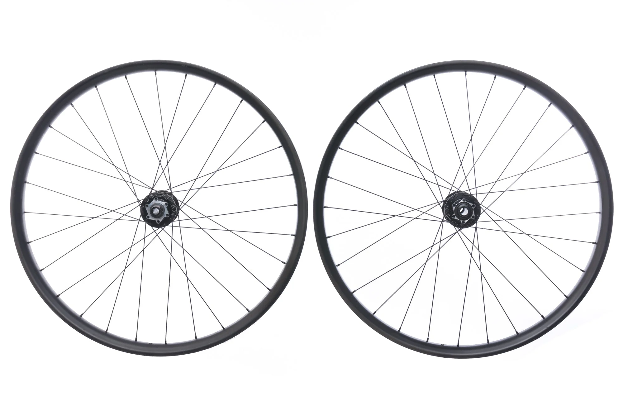 E*Thirteen TRS Carbon Tubeless 27.5" Wheelset