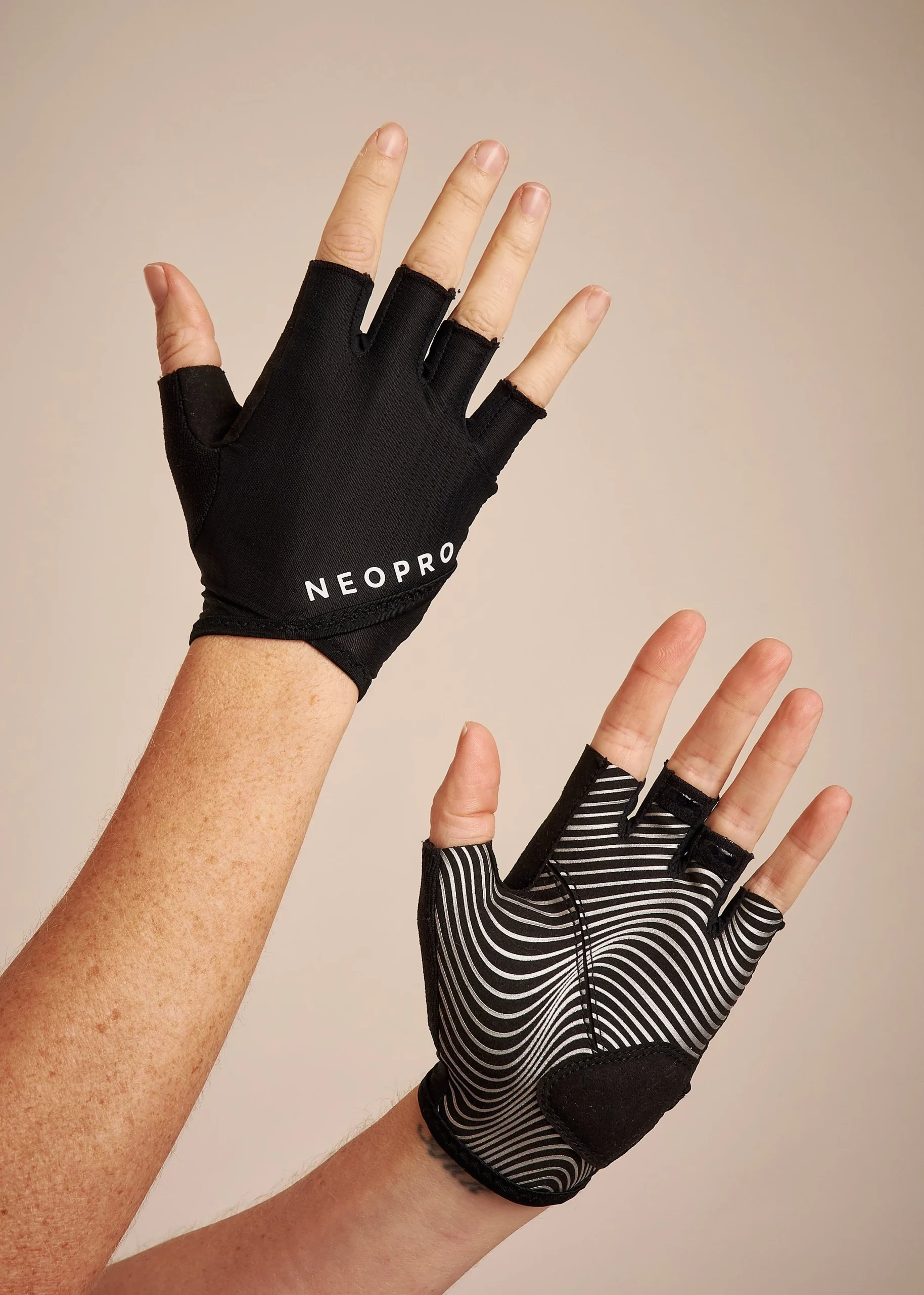 NeoPro Road Gloves Black