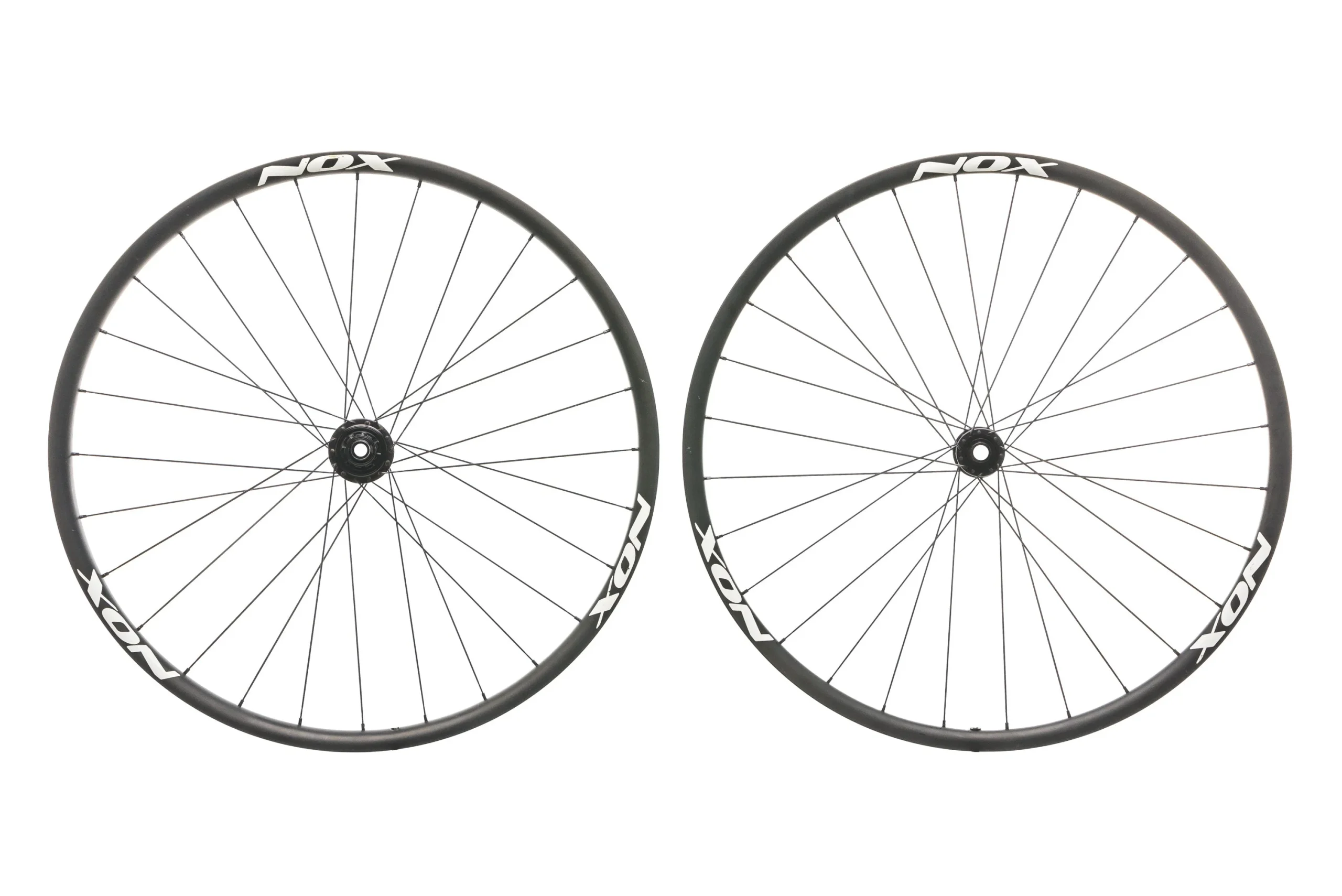 NOX Skyline 29 Carbon Tubeless Wheelset