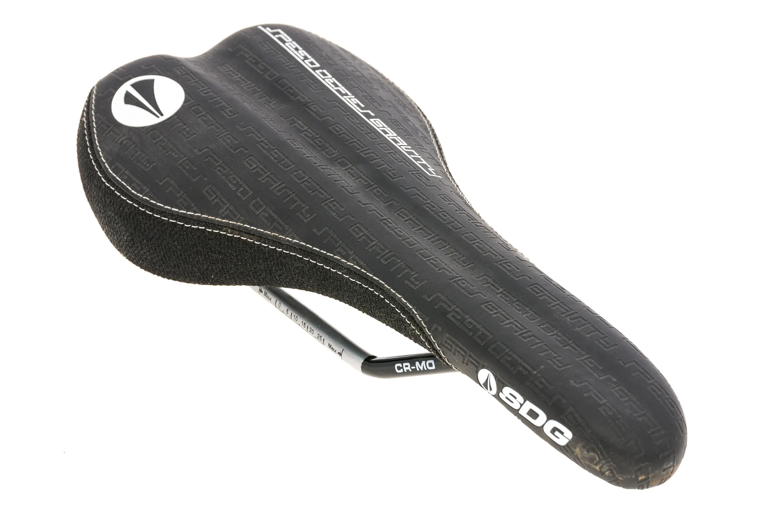 SDG Fly MTN Saddle 133mm Cr-Mo Rails Black