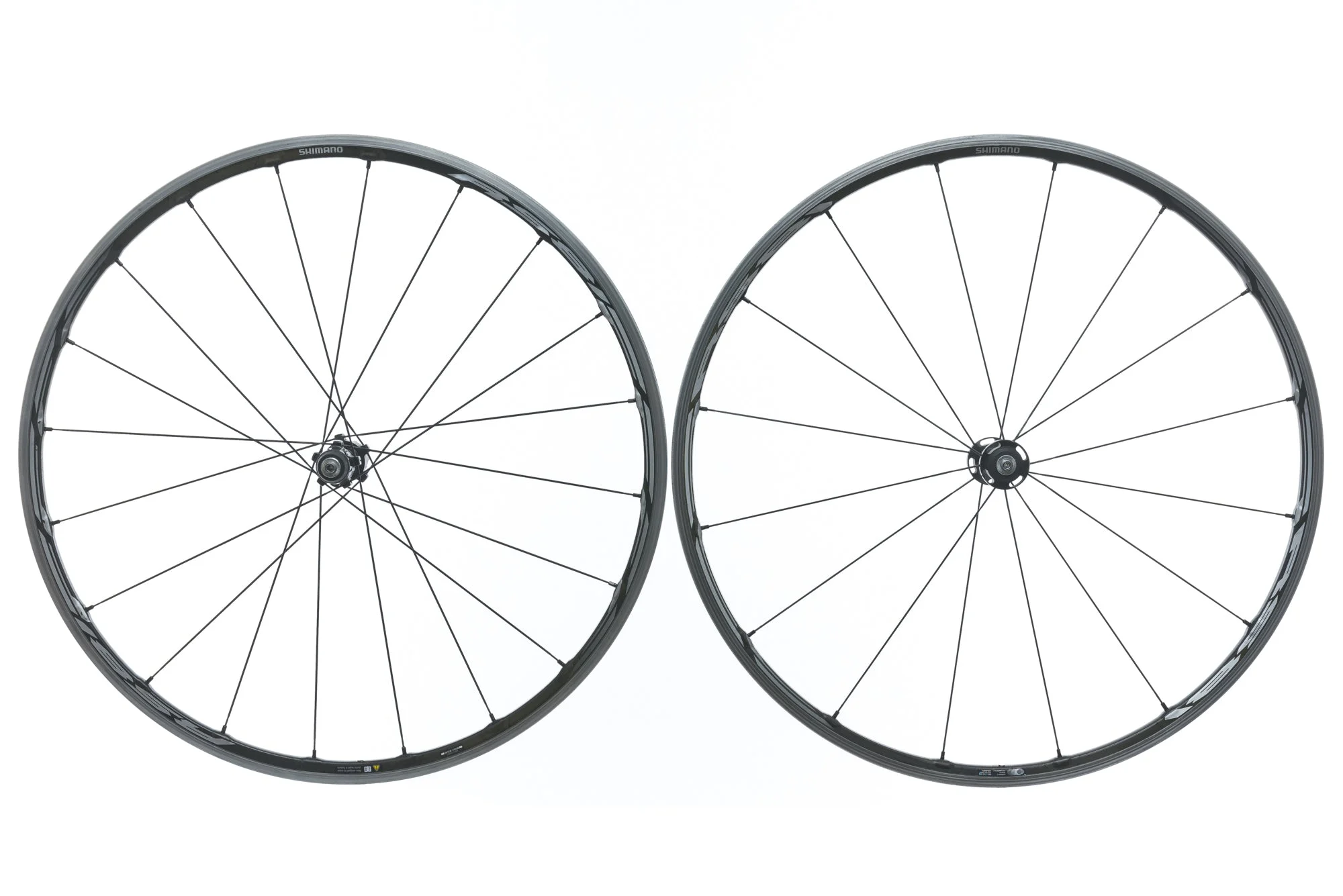 Shimano WH-RS81 Carbon Alloy Clincher 700c Wheelset